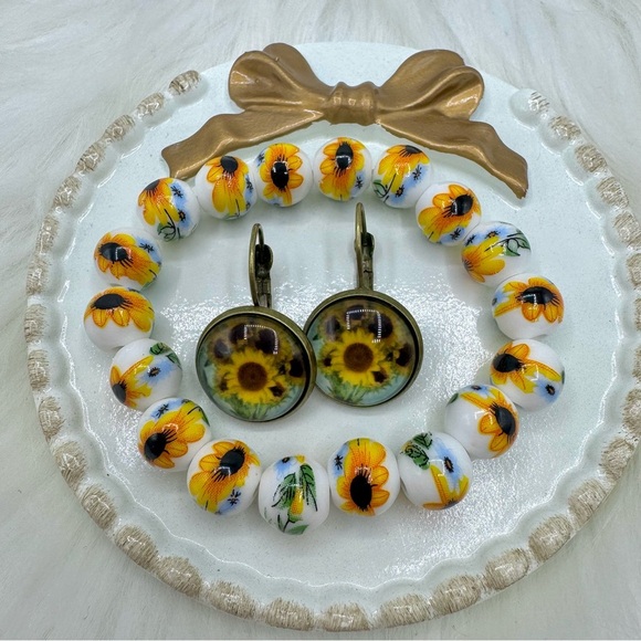 The Sunflower Bracelet & Earring Duo Bundle - Picture 5 of 5